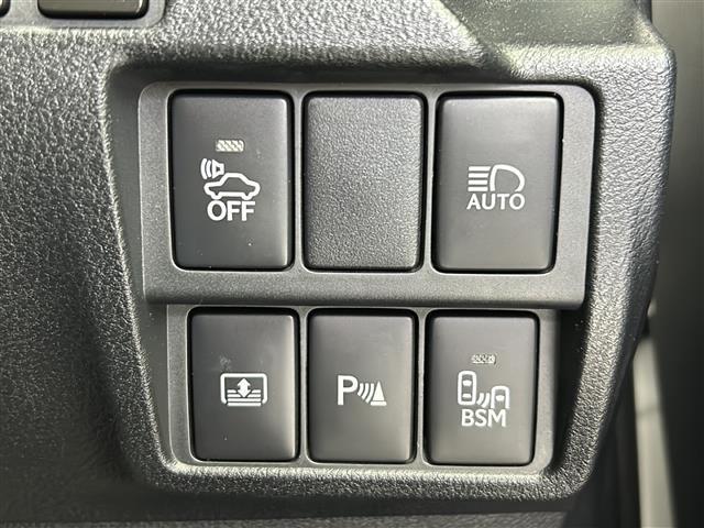 【運転席操作部】快適なドライブを楽しむための機能が装備されています！運転席から触れるので、使いやすいです！除菌プランいれていただくと、さらに清潔で安心していただけます！