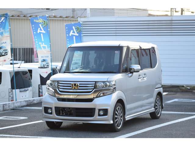 お支払総額のみでお乗り頂けます。大阪府外の方は県外登録費用を16,500円お願いしております。