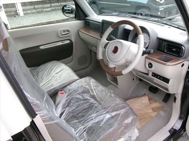 【品質・価格に自信アリ】お客様の様々なニーズに併せ多彩な車種をご用意！もちろんご満足いただけますよう品質、価格管理には余念がございません！新型なども随時仕入れ中です！