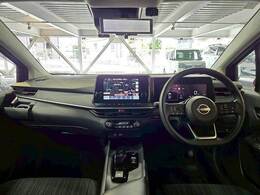 アイポイントが高く見晴らしの良い運転席です！