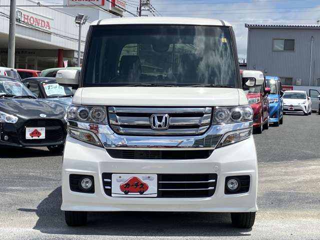 カーチス千葉中央には沢山のクルマがあります。他ではなかなかお目にかかれない、そんなクルマも買取り直販のカーチスだからこそあるんです！お問合せ：0120-50-4190まで！！