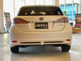 LIBERALAの全国在庫約2,400台※！その中から厳選したお車をご提案！お近くの店舗でのご納車可能！その品揃えと品質に驚くこと間違い無し！※2023年10月現在。売約済みの可能性もございます。