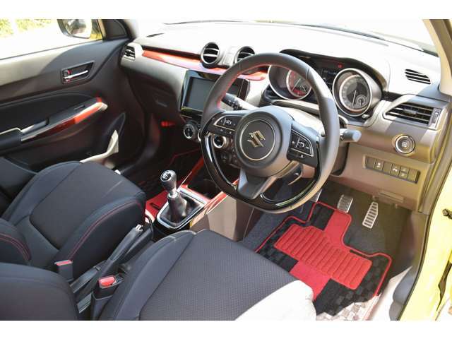 ●当社はチューニングメーカーのトラスト（GReddy）とグループ関係にあり、GReddy商品の販売・取付（車検適合内）の実績も多々あります。お車のチューニングに関してもお気軽にご相談下さい。
