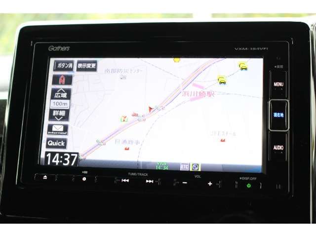ナビはホンダ純正メモリーナビゲーション装備。フルセグTVも視聴出来ます。Bluetooth接続も可能です。