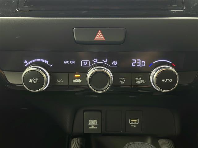 【運転席操作部】快適なドライブを楽しむための機能が装備されています！運転席から触れるので、使いやすいです！除菌プランいれていただくと、さらに清潔で安心していただけます！