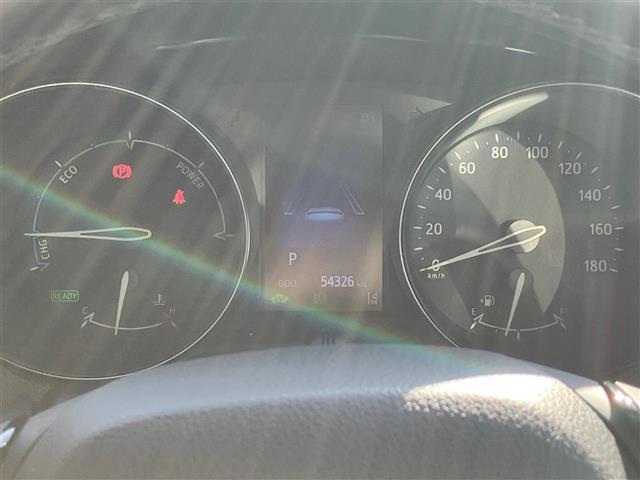 【　メーター　】メーターまわりも鮮やかに照らし出され、デザイン、安全性ともにバッチリですね♪