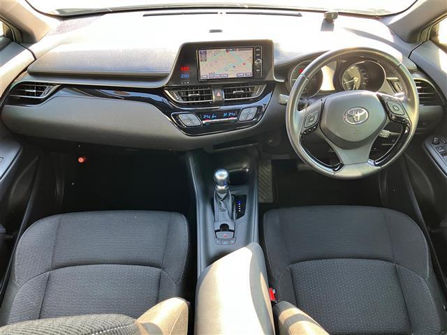 H29年2月登録【C-HR S】が入荷いたしました！◆気になる車はお問い合わせください！メールでのお問い合わせも可能です！！◆試乗可能です！