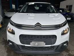 大きな傷へこみなく大変綺麗なお車です