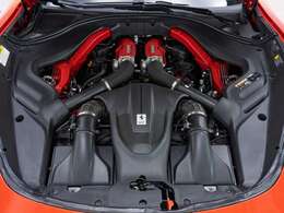 3.8L V8ツインターボエンジン。620PSを発揮します。