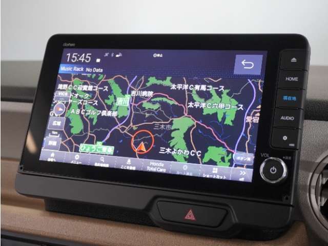 ◆ホンダ純正メモリーナビ◆初めての場所もナビゲーションがご案内！楽しい旅行をサポートします。