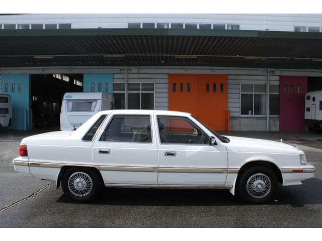 当社の店舗の在庫は当店でも購入可能です！気になるお車ありましたらお気軽にお問い合わせください。