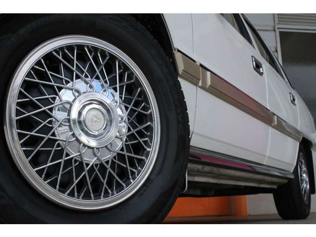 掲載車以外にも豊富に在庫はあります！自社ホームページhttp://www.fujicars.jp/にアクセス☆