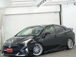 総額70万円以上のオプションカスタムパーツが既に装着済み！こちらは車両本体に含まれておりますので大変お得になっております！