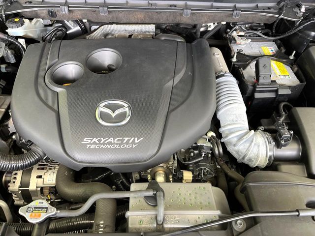 親切・丁寧な専門メカニックスタッフが応対！・車検・点検整備・事故等の修理などアフターサービスも安心。お車のカスタマイズもネクステージのサービススタッフまでご相談ください！