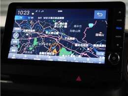 【ナビゲーション】起動までの速度と地図を検索する速度が最大の魅力。初めての道でも安心・快適なドライブをサポート出来ます。操作も簡単で、ストレスフリーなドライブを提供。