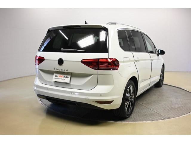 フォルクスワーゲン ゴルフトゥーラン TSI ハイライン 2025年