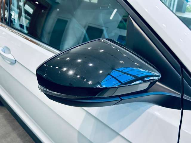 【ドアミラー】『外装：ドアミラー周辺』の画像になります。写真の内容に関してご不明点、ご質問等がございましたらお気軽にガリバー店舗までお問い合わせください。