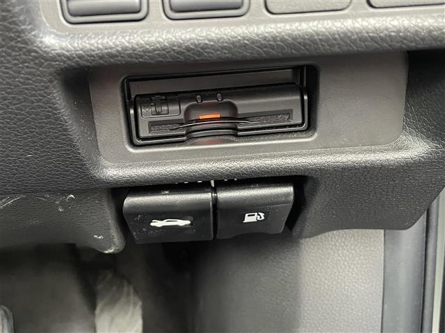 店舗にて現車の確認もいただけますので、お電話で在庫のご確認の上是非ご来店くださいませ！！！