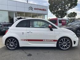 東北最大級の輸入車専門大型展示場！　展示場に無いお車も全国よりお探しいたします。