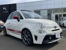 専門のサービススタッフに専用テスター。ご納車前の点検整備から、アフターサービスまで、お任せ下さい。