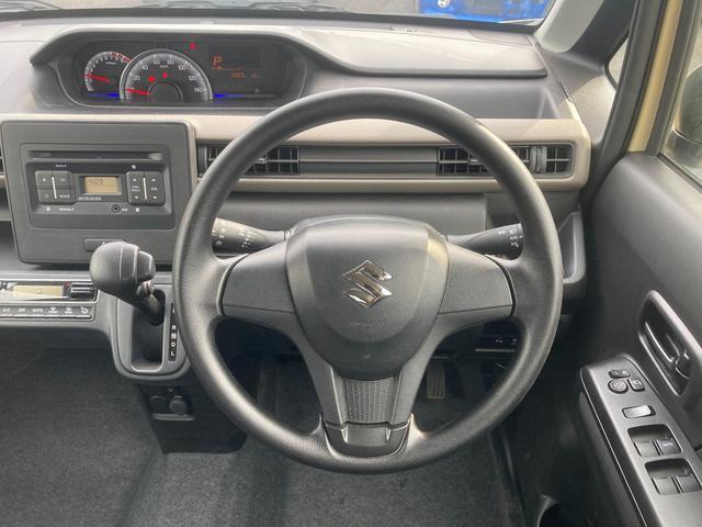 大変申し訳ありませんがお車のお取り置きは行っておりません。ご希望のお車がありましたらぜひお早目に来店ください。