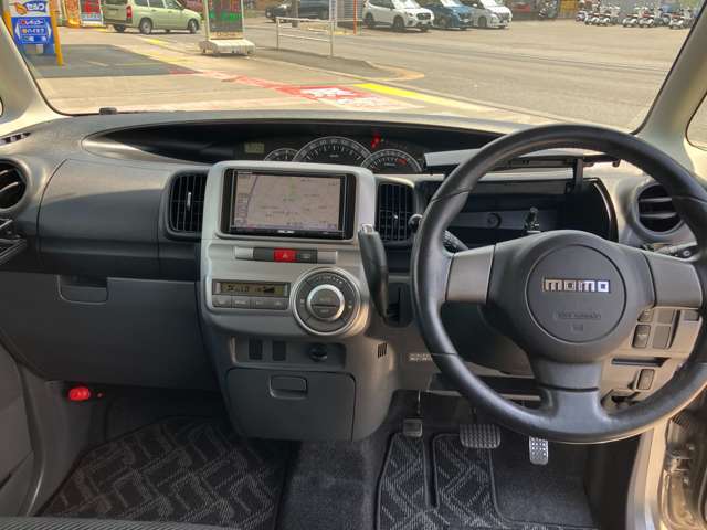 当店の中古車をご覧頂きありがとうございます。埼玉県新座市の株式会社並木産業でございます。当店選りすぐりぼ中古車をじっくりとご覧下さい！