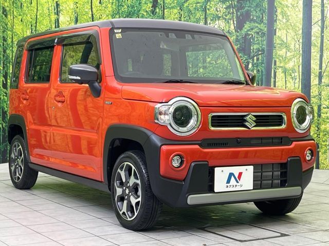 大好評のボディコーティング「弾スプラッシュコート」もご納車までに施工可能。通常のガラスコートと異なる、耐久年数6年の無機質ガラスコーティングが、ボディをキレイな状態に保ってくれます。