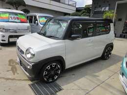 衝突軽減装置　スマートキー　シートヒーター　HIDオートライト　革巻きステアリング　オートエアコン　アイドリングストップ　ドラレコ