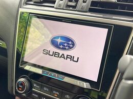 【純正8型ナビ】人気の純正ナビを装備。オーディオ機能も充実しており、Bluetooth接続すればお持ちのスマホやMP3プレイヤーの音楽を再生可能！毎日の運転がさらに楽しくなります！！