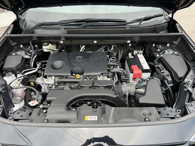 弊社では提携の自動車整備工場にて車検整備を行っております。ディーラー車検と同様のチェック項目となりますので、安心してお乗りいただけます！