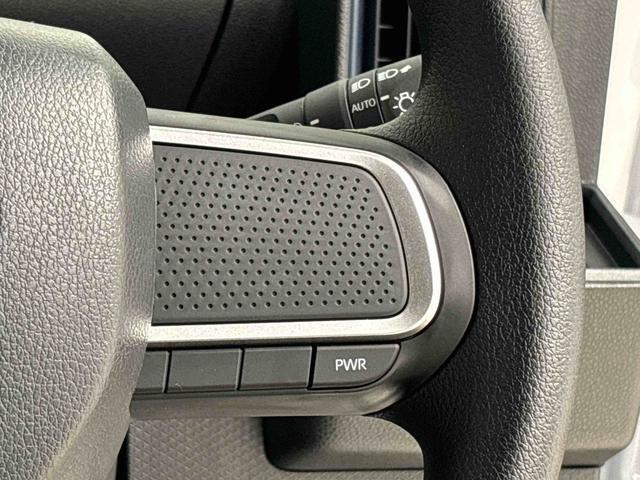 Dassist切り替えステアリングスイッチ（Dレンジで走行中スイッチをONにすると、エンジン回転数を上げスムーズな加速と軽快な走りができます）