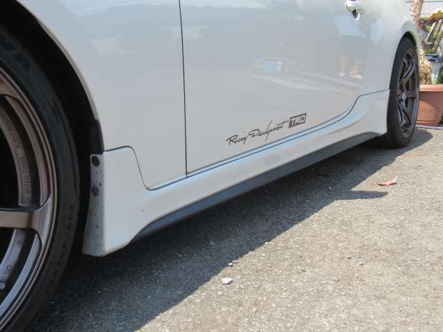 ローンが不安な方でも「今必要な車」「今欲しい車」を選んでいただくことができます！ジャンル豊富な在庫ラインナップ！軽自動車、ミニバン、SUV、セダン、コンパクト、当店展示場で見て比べてください。