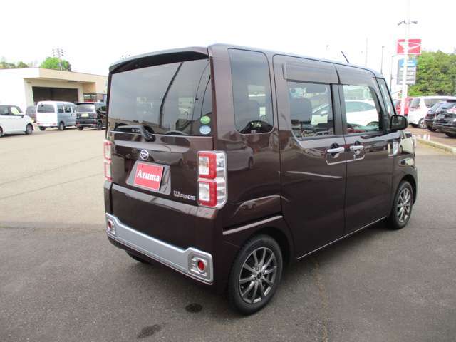 【民間車検場完備】当社の整備工場は運輸局指定の民間車検場です。購入後も安心して永くお車をお乗り頂けるよう車検・整備・メンテナンスを行います。また1日車検も可能です。お気軽にご相談ください。