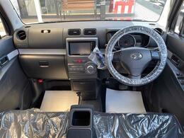 運転者にとっては日々使用することとなる運転席です。運転席が快適だと運転に集中することができますね。