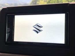【純正ナビ】人気の純正ナビを装備。オーディオ機能も充実しており、Bluetooth接続すればお持ちのスマホやMP3プレイヤーの音楽を再生可能！毎日の運転がさらに楽しくなります！！