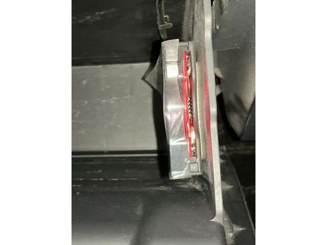 ■お安く提供できる理由■　当社のお車はディーラー、オートオークションからの大量仕入れにより、お客様に喜んでいただけるプライスでご提供します！未使用車ですと新車時に必要な重量税も必要ありません。