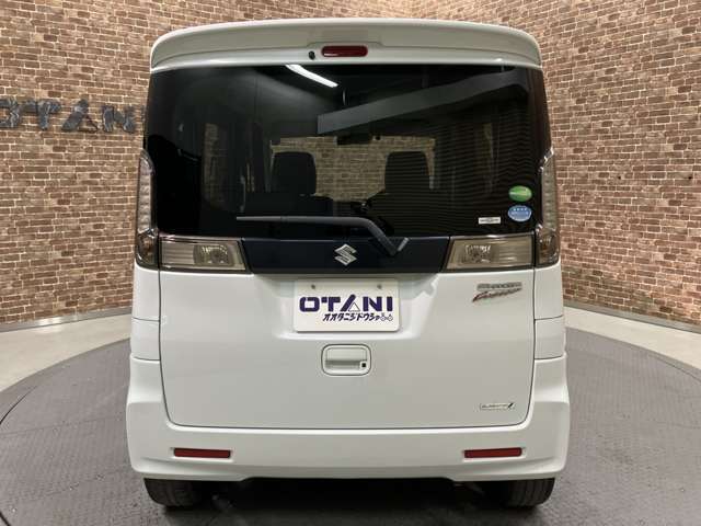 ■遠方にお住まいの方へ■　当社ではお車の販売を大阪府・和歌山県に在住のお客様のみとさせていただいております。誠に勝手ながら、ご理解とご協力を賜りますようお願い申し上げます。