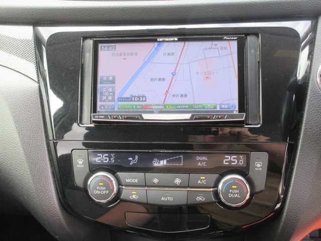 納車前には点検整備をおこない、整備記録簿をお渡しいたします。