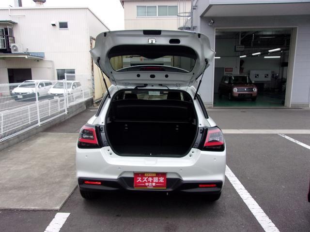 大きなスズキの看板が目印！！