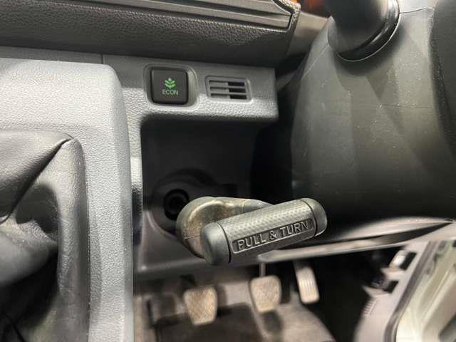 【すべて当社にお任せ】車のことは≪すべて≫トータルカーサービスにお任せください！車販売だけでなく、買取、車検、点検及び修理、板金、塗装、任意の自動車保険、事故対応、レンタカー等、すべて対応可能です！
