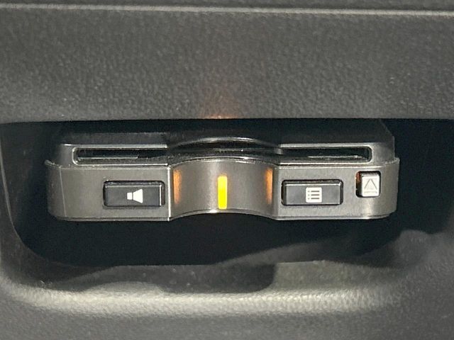 【ETC】高速道路の料金所をストレスなく通過！話題のスポットやサービスエリアに多い「スマートIC」利用時は必須のアイテムです。当店でセットアップを実施、ご納車当日からすぐにご利用いただけます！