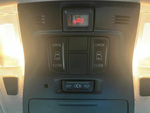 国産車から輸入車まで多様なお客様のニーズのお応えできるように、全国規模で豊富な在庫展開！車のことならWECARSへ！