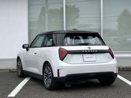 さらに、メンテナンスフリー期間を設定。ご購入から6カ月または7,500kmまでの間にコンディション・ベスト・サービス（CBS）の交換メッセージが点灯した場合、対象の点検整備項目を無償にて交換します。