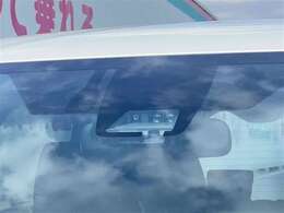メーカー年式問わずロングラン保証がついております。走行距離無制限、1年間無料保証で安心です。有償で2年、3年の延長保証プランもございます。遠方の方はお近くのトヨタ販売店で保証修理が受けられます。