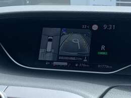 全周囲モニター付いています。駐車時の不安を和らげます。