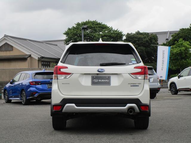 認定U-carには2年間走行距離無制限の「SUBARU安心保証」が付きます。全国のディーラーで保証修理が受けられます。更に、プラス3年の最長5年までの有料延長保証がございます。