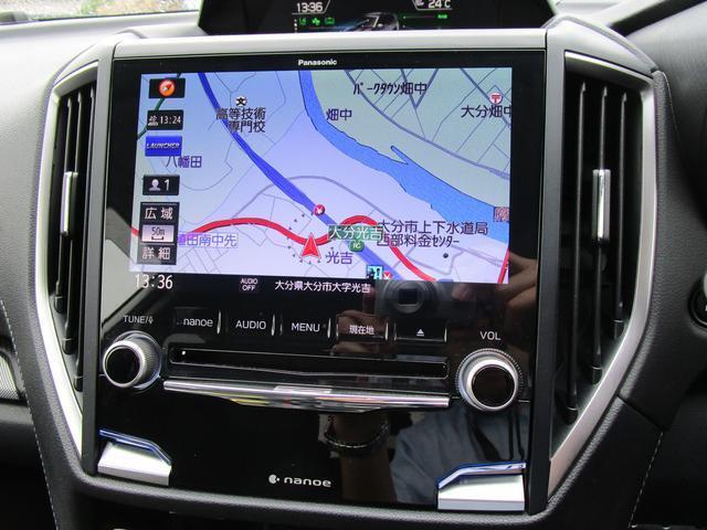 知らない土地でも安心！ディーラーOPの純正カーナビ付いてます！CDはもちろんラジオやBluetooth、USB接続などもできます！