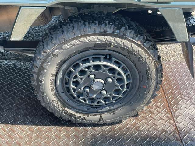 お買い得軽自動車から、US仕様のオリジナルカスタムカーまで多数在庫ございます！●お気軽にご来店くださいませ！