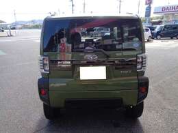 “クルマと笑顔が買えるトコロ・・・”そんな中古車展示場です！ぜひお越しください！