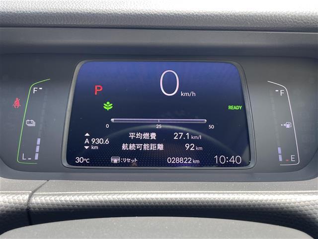 【スピードメーター】メーターがシンプルで見やすく運転しやすいですね。
